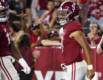 Opening College Football Week 2 Odds, Spreads and Early Predictions