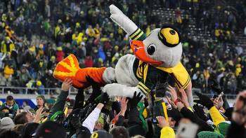 Oregon Football: 7 long-shot predictions for Ducks’ 2022 season