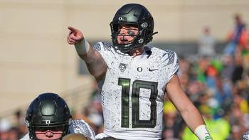 Oregon vs. Washington odds, line: 2022 college football picks, Week 11 predictions from proven computer model