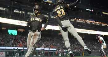 Padres Daily: Believing, fighting, 'wishing on a prayer' despite slim playoff odds
