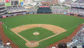 Padres vs Reds Prediction and Betting Odds April 18
