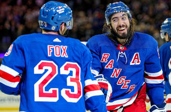 Panthers vs Rangers Picks, Predictions & Odds Tonight