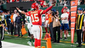 Patrick Mahomes late slide crushes public NFL bettors in Chiefs