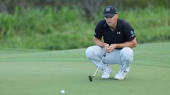 PGA Tour: Jordan Spieth catches duo betting on his putt