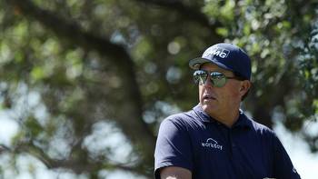 Phil Mickelson suffered gambling losses of $40 million over 4 years