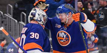 Philadelphia Flyers at New York Islanders odds, picks and predictions