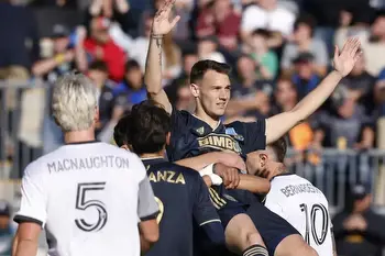 Philadelphia Union clinch first place in Eastern Conference of MLS playoffs with 4-0 win over Toronto FC