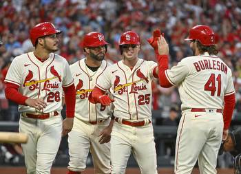 Phillies vs Cardinals Game 1 Picks & Odds