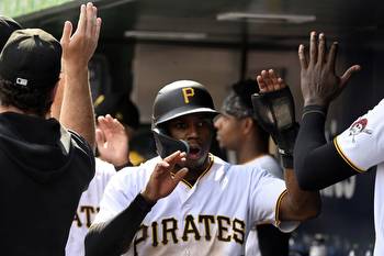 Pirates vs. Cubs prediction, betting odds for MLB on Monday