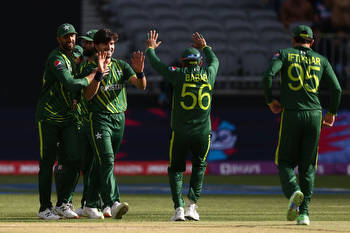Preview: Do-or-die clash for Pakistan as they take on South Africa
