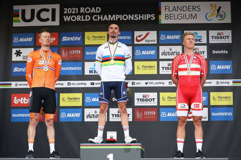 Preview Of The 2022 UCI World Elite Men's Road Race: Who Are The Favourites Vying For The Rainbow Jersey?