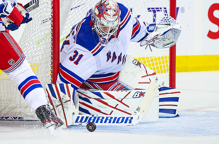 Rangers vs Canucks Picks, Predictions & Odds Tonight