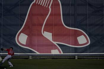 Red Sox debut set for ex-Yankees pitcher