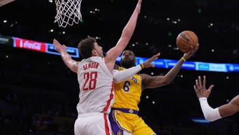 Rockets at Lakers, Dec. 2: Prediction, point spread, odds, best bet