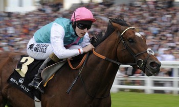 Royal Ascot 2012: Frankel wins Queen Anne Stakes