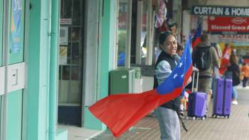 Rugby League World Cup: Samoans in Auckland celebrate as Toa Samoa take on Kangaroos