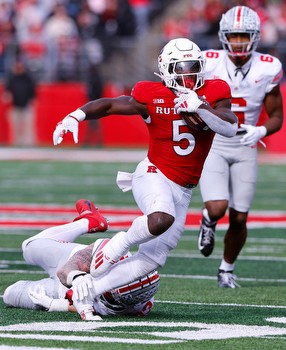 Rutgers football’s game at Iowa features historically low over/under total