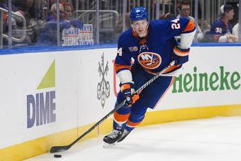 Sabres vs. NY Islanders NHL predictions, picks & odds for Saturday