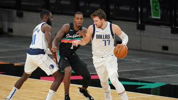 San Antonio Spurs at Dallas Mavericks odds, picks and prediction
