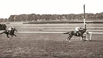 Secretariat Shatters Course Record in First Try on Turf in 1973 Man o’ War Stakes