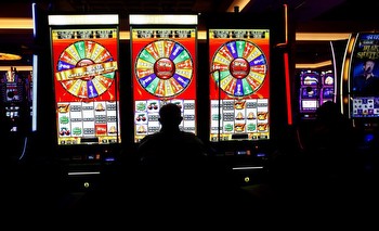 Seminoles expand casino, sports-betting options as litigation continues
