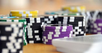 Should You Bet on Sports at an Online Casino?