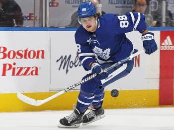 SIMMONS SAYS: Would Leafs let Nylander walk after contract expires?
