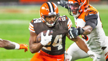 Steelers at Browns predictions: Point spread, total, player props, pick, trends for 'Thursday Night Football'