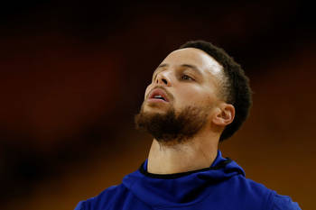 Steph Curry To Sign Billion Dollar Contract With Under Armour