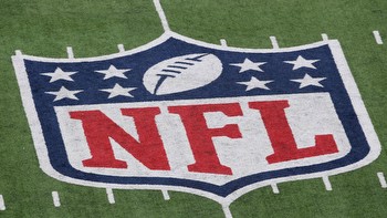 Super Bowl: NFL bars teams from gambling in Las Vegas