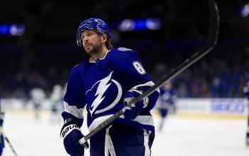 Tampa Bay Lightning vs Arizona Coyotes Prediction, Betting Tips & Odds │1 JANUARY, 2023