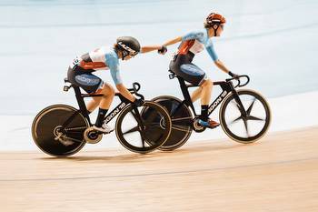 Team Canada wins four medals at UCI Cycling Track World Championships