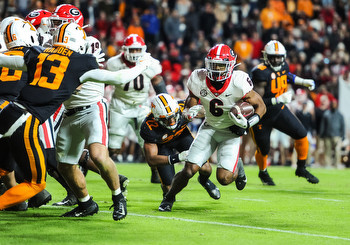 Tennessee vs Georgia Betting Line Moving Prior to Kickoff, Final Betting Odds