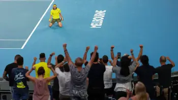 Tennis spectators turning into rowdy, loud crowd