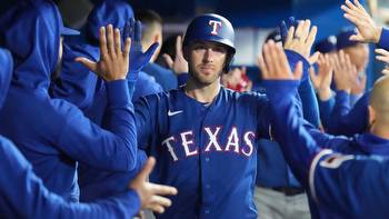 Texas Rangers at Toronto Blue Jays odds, picks and predictions