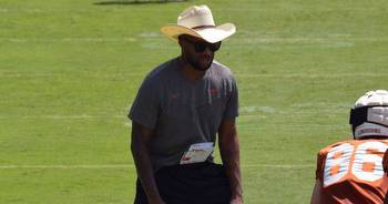 Texas WR coach Brennan Marion expected to take OC job at UNLV