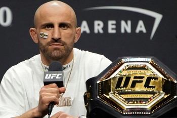 “The prediction is I teach him a lesson”: MMA legend stakes reputation against undefeated challenger in UFC 298