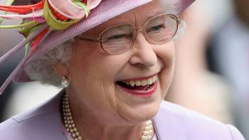 The Queen ready to roast bookies at sweltering Royal Ascot with a Reach For The Moon win to cost them the crown jewels