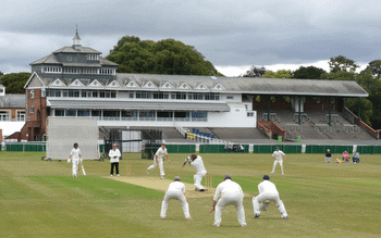 Thirsk: Watching club cricket inside a racecourse