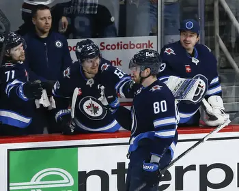 Top NHL picks December 31: Back the Jets on the road against the Oilers