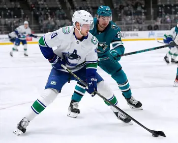 Top NHL picks December 7: Bet on Vancouver to keep road win streak alive