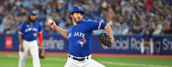 Toronto Blue Jays vs Baltimore Orioles 10/3/2022 Picks Predictions