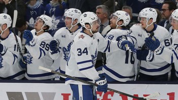 Toronto Maple Leafs at LA Kings odds, picks and predictions