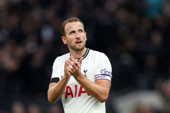 Tottenham vs Arsenal: Chris Sutton makes Harry Kane prediction