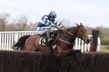 Trainer Nigel Twiston-Davies and jockey Finn Lambert claim two wins at Warwick