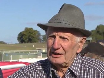 Trainer questioned after horse drifts from $2.80 out to $41