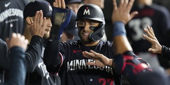 Twins vs. Reds: Odds, spread, over/under
