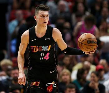 Tyler Herro third player to hit at least nine 3-pointers in consecutive games