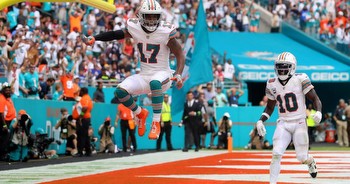 Tyreek Hill NFL Player Props, Odds Week 9: Predictions for Dolphins vs. Chiefs