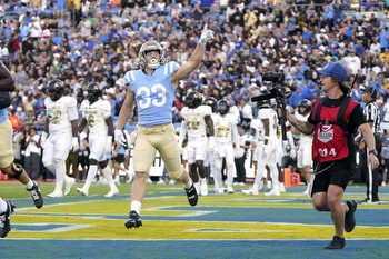 UCLA vs. Arizona prediction: College Football odds, picks, best bets